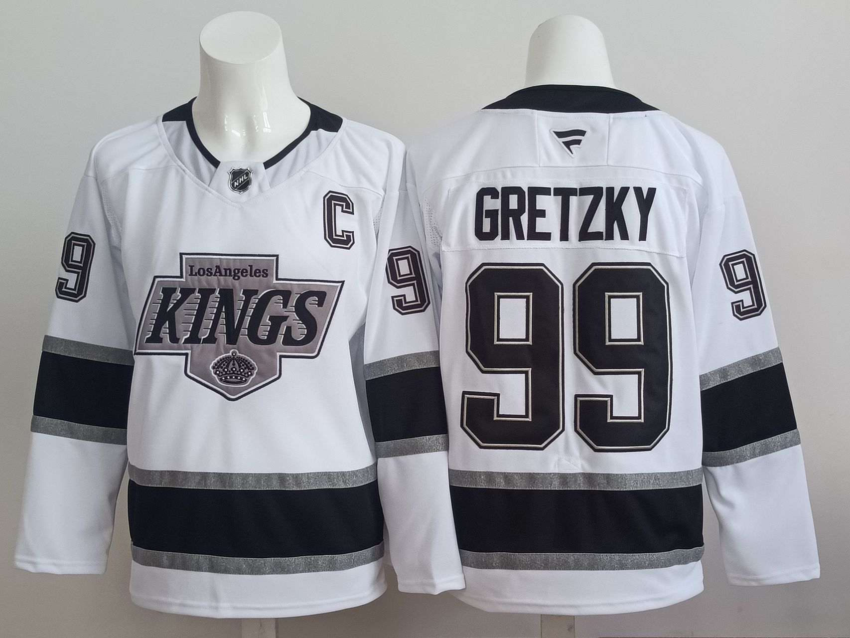 Men 2025 Los Angeles Kings #99 Gretzky White Throwback NHL Jersey style 01